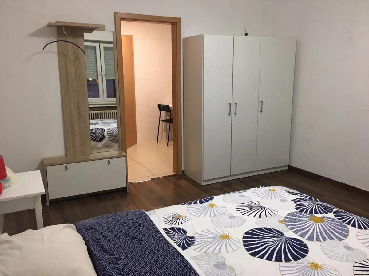 שטראסן Apartment Chez Tony מראה חיצוני תמונה