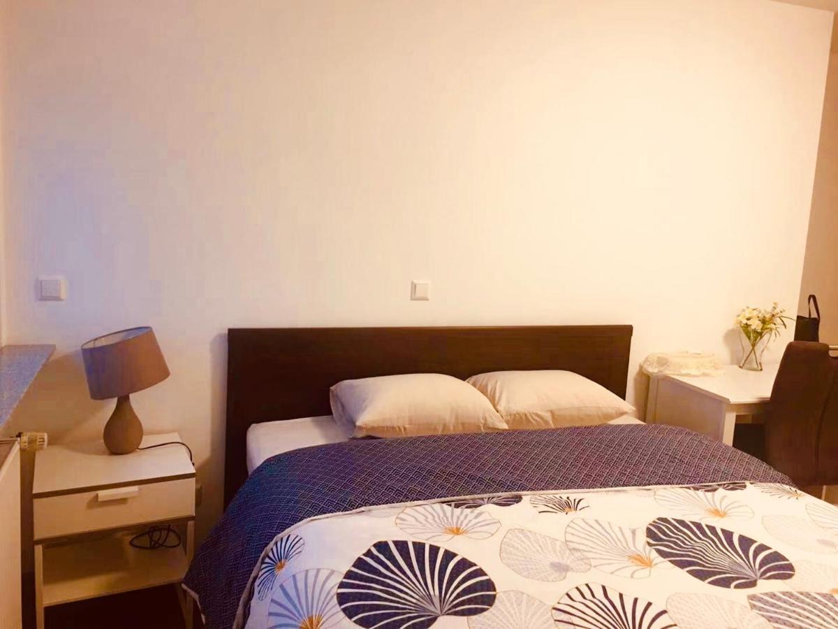 שטראסן Apartment Chez Tony מראה חיצוני תמונה