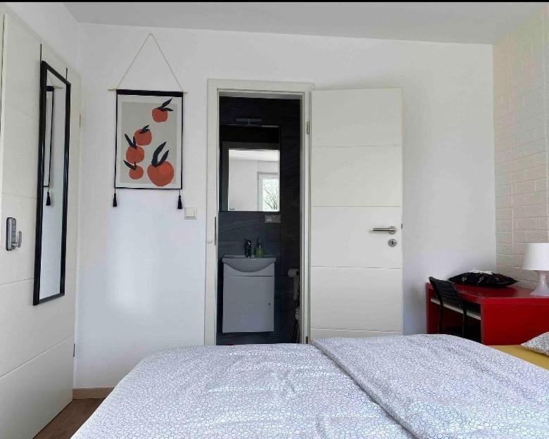 שטראסן Apartment Chez Tony מראה חיצוני תמונה