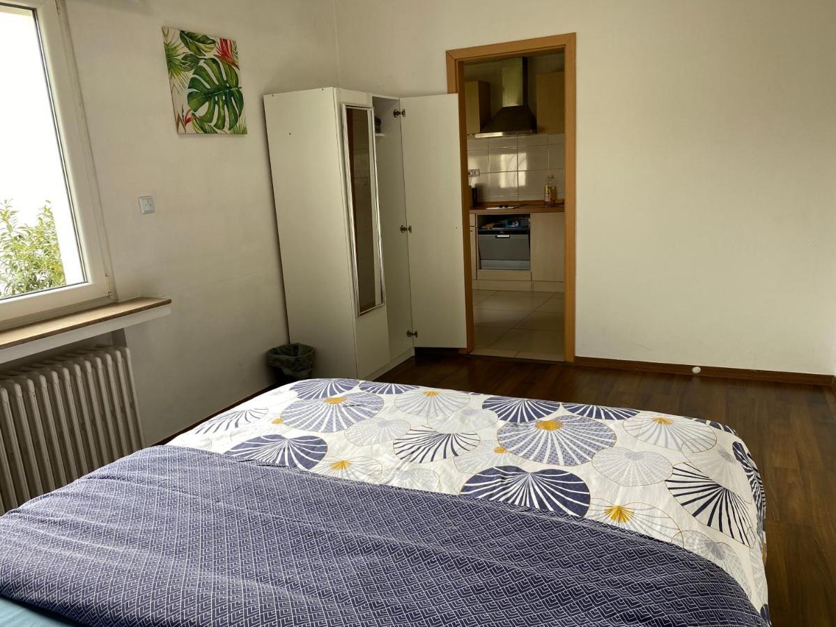 שטראסן Apartment Chez Tony מראה חיצוני תמונה